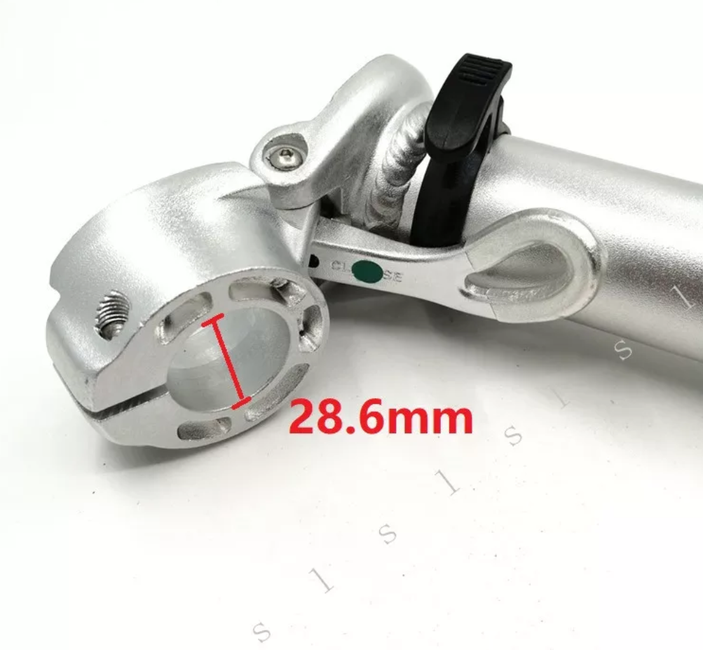 Attacco manubrio con ghiera per canotto forcella 28,6mm